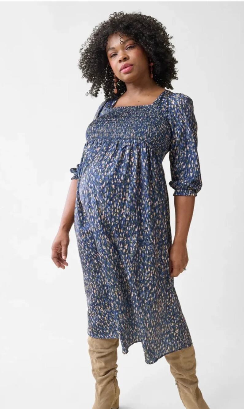Ingrid & Isabel Breeze Maternity Midi Dress in Size XL